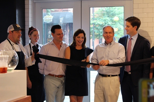 In Business: Caviar & Bananas